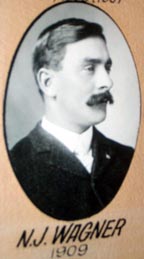 Newton Wagner